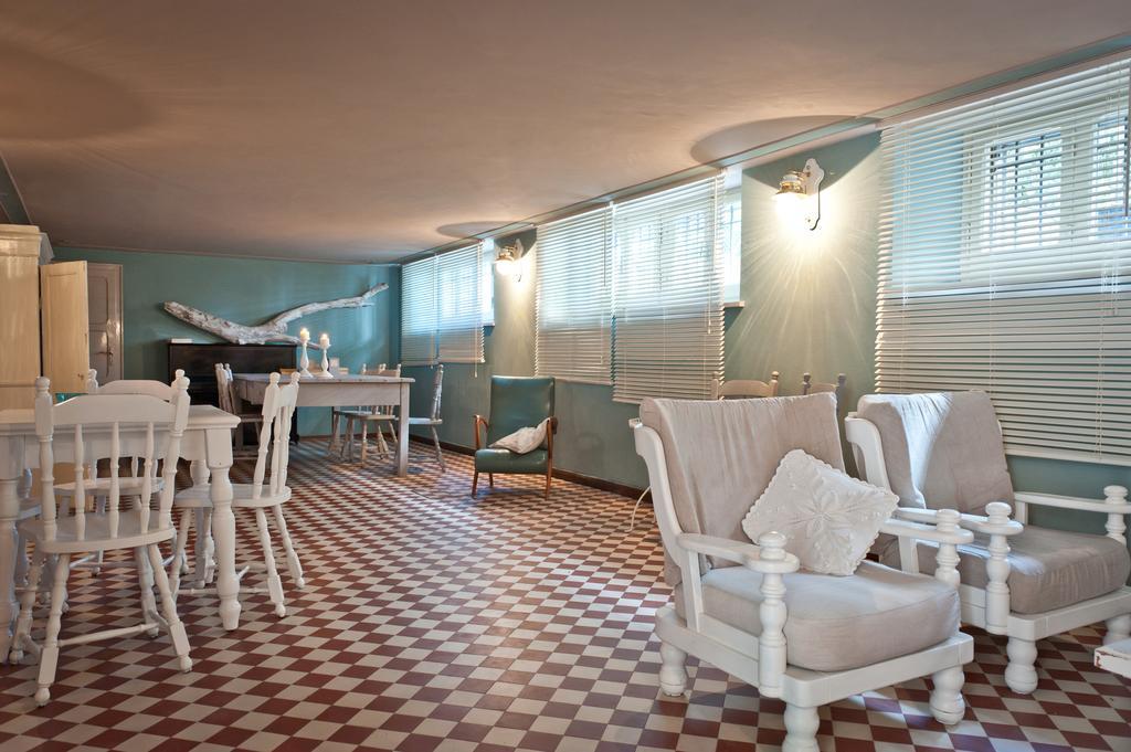 צ'סנטיקו Hotel Stresa מראה חיצוני תמונה